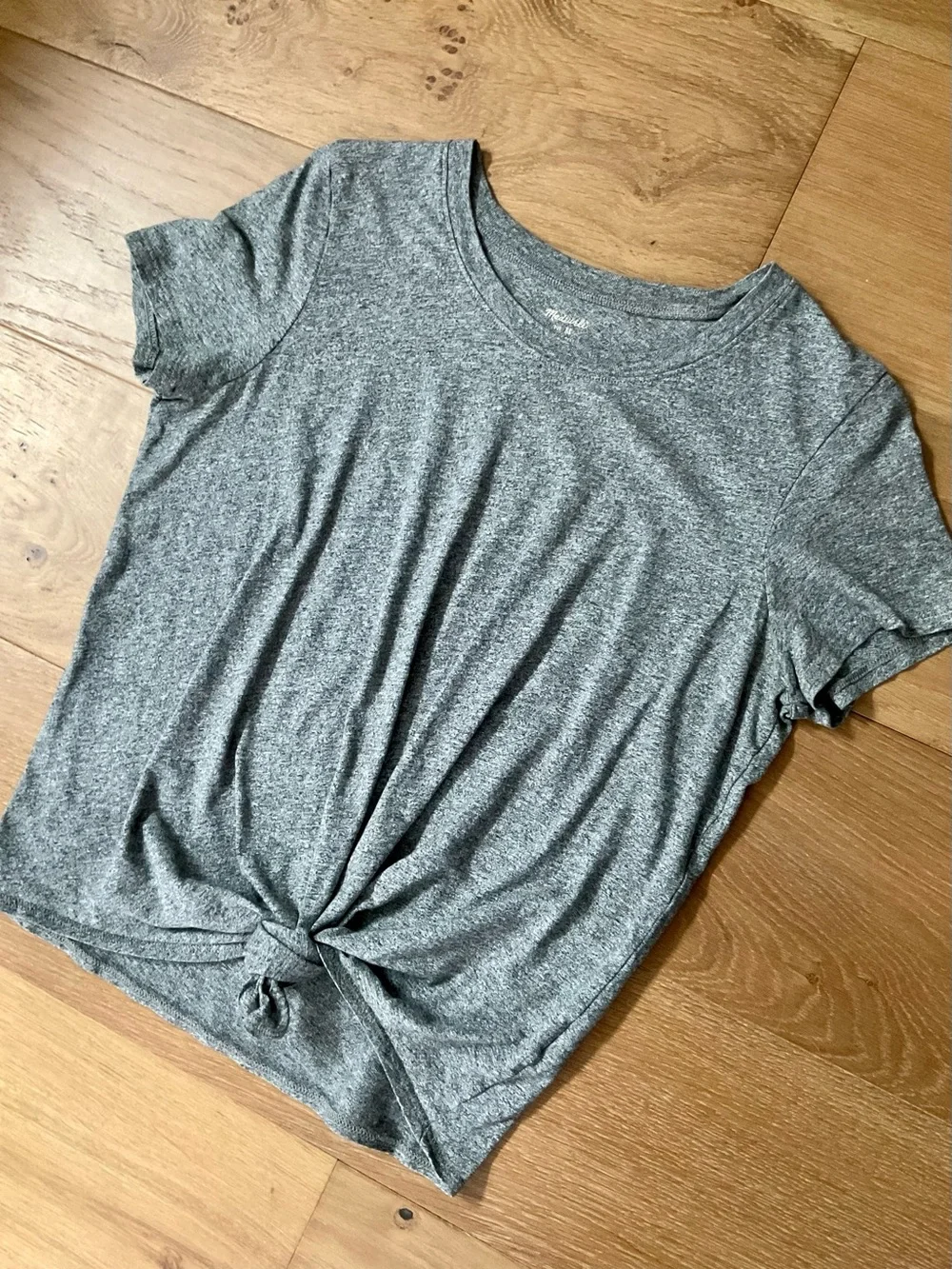 Madewell Front Knot Short Sleeve Tee Heather Grey Tie Hem Casual Top Medium EUC